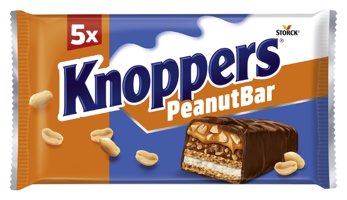 Knoppers NutBar Peanut 5 pieces - Reep met wafel, melkcrème (14,4%), pindacrème (14%), gezouten en gehakte pinda's/aardnoten (13,4%) en zachte karamel (22,1%) omhuld met volle melkchocolade (29,5%)